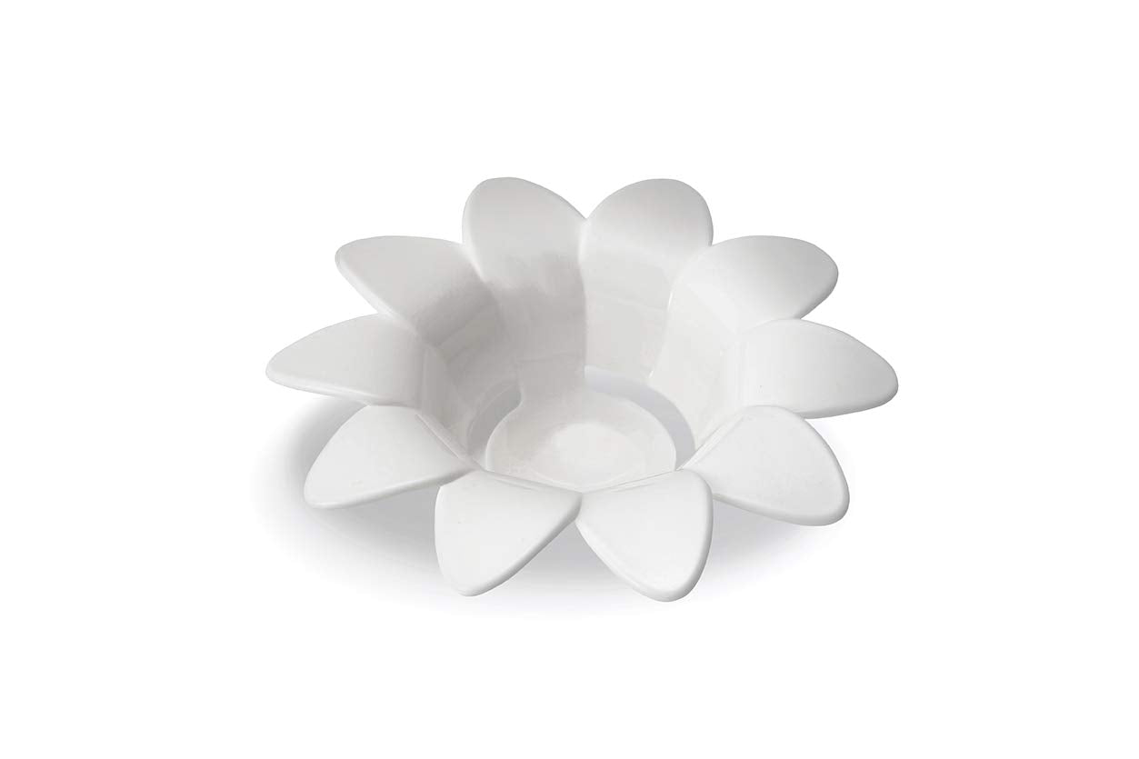 Peleg Design Daisy egg separator dimensions shown for compact kitchen use
