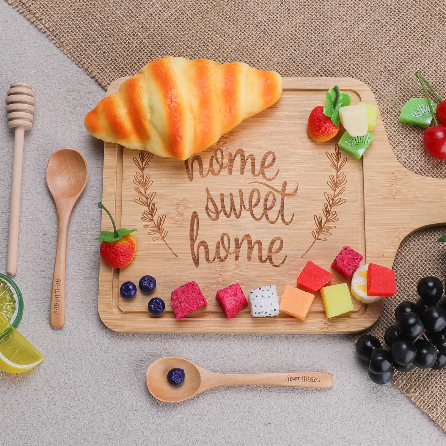 Pengtai wood coasters set protects surfaces with rustic charm