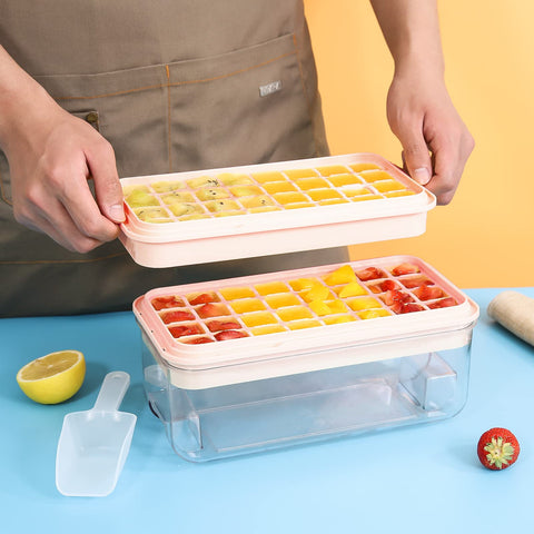 PHINOX ice scoop and cover for easy serving and portioning.
