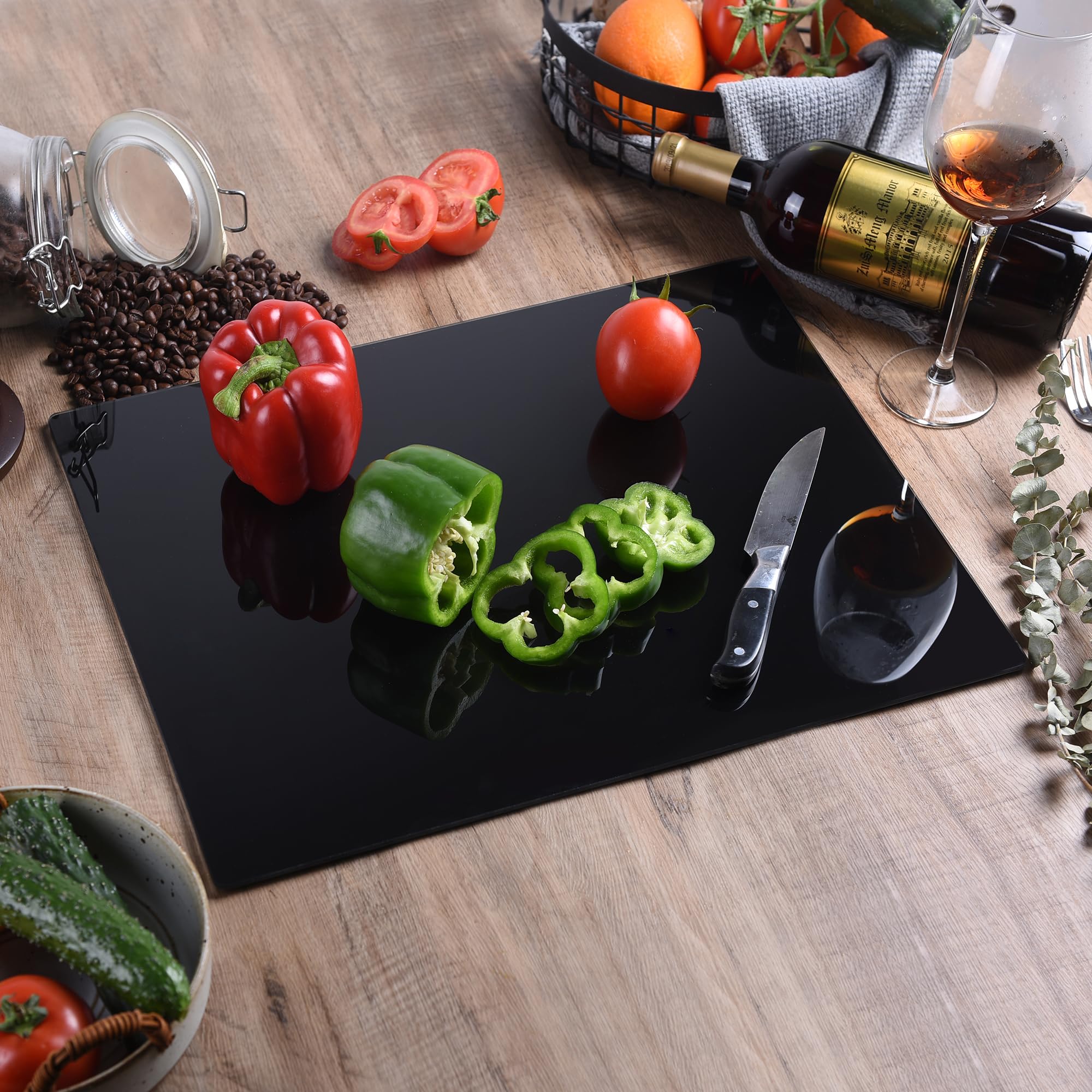 Phore cutting board is dishwasher-safe for quick, convenient cleanup.