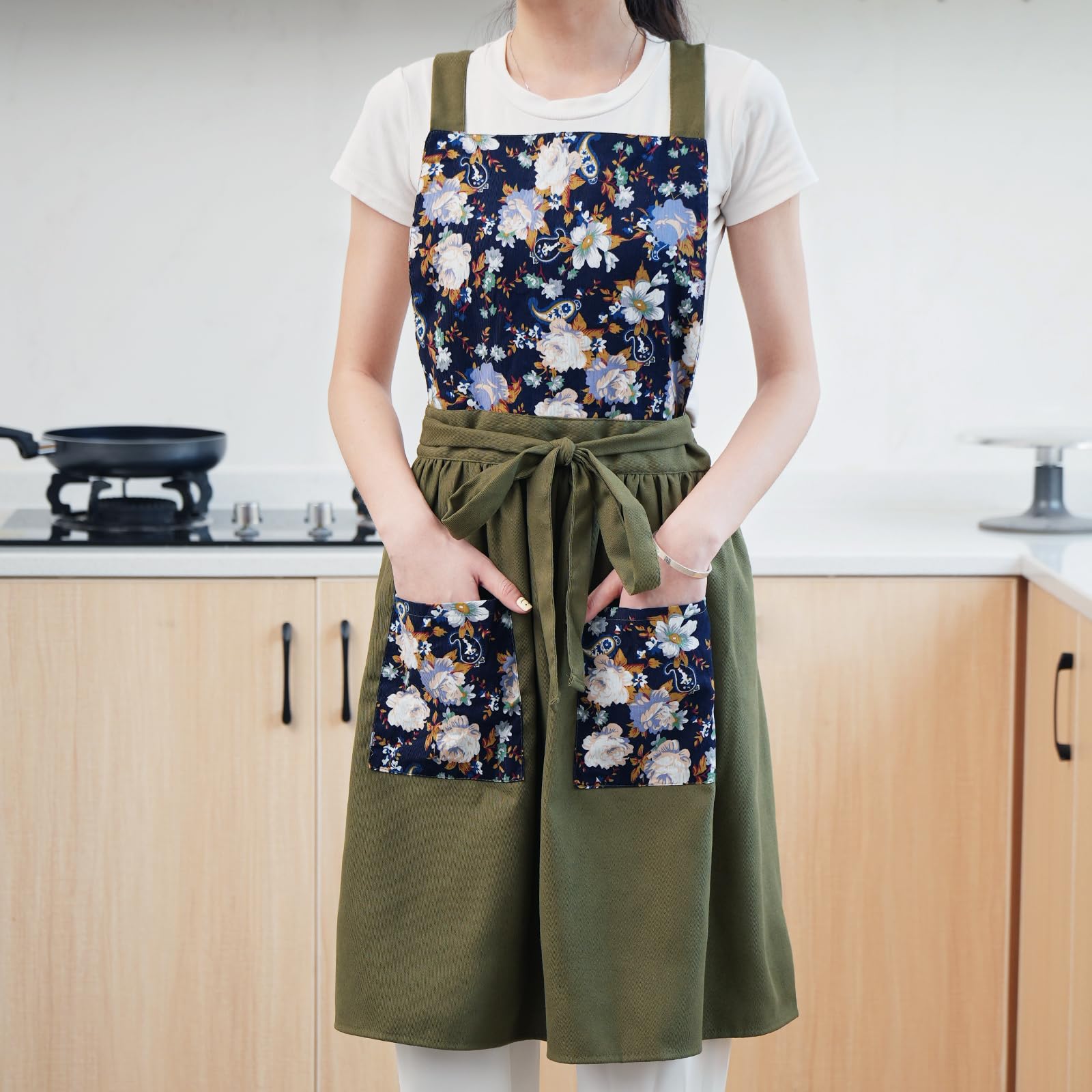 Machine washable Pinknoke fabric for easy care and longevity.