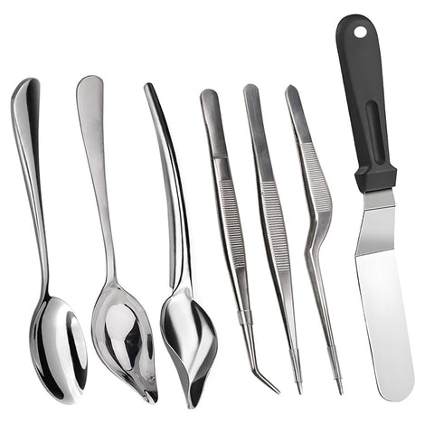 Pinovk deco spoon for precise plate decorating and sauce presentation