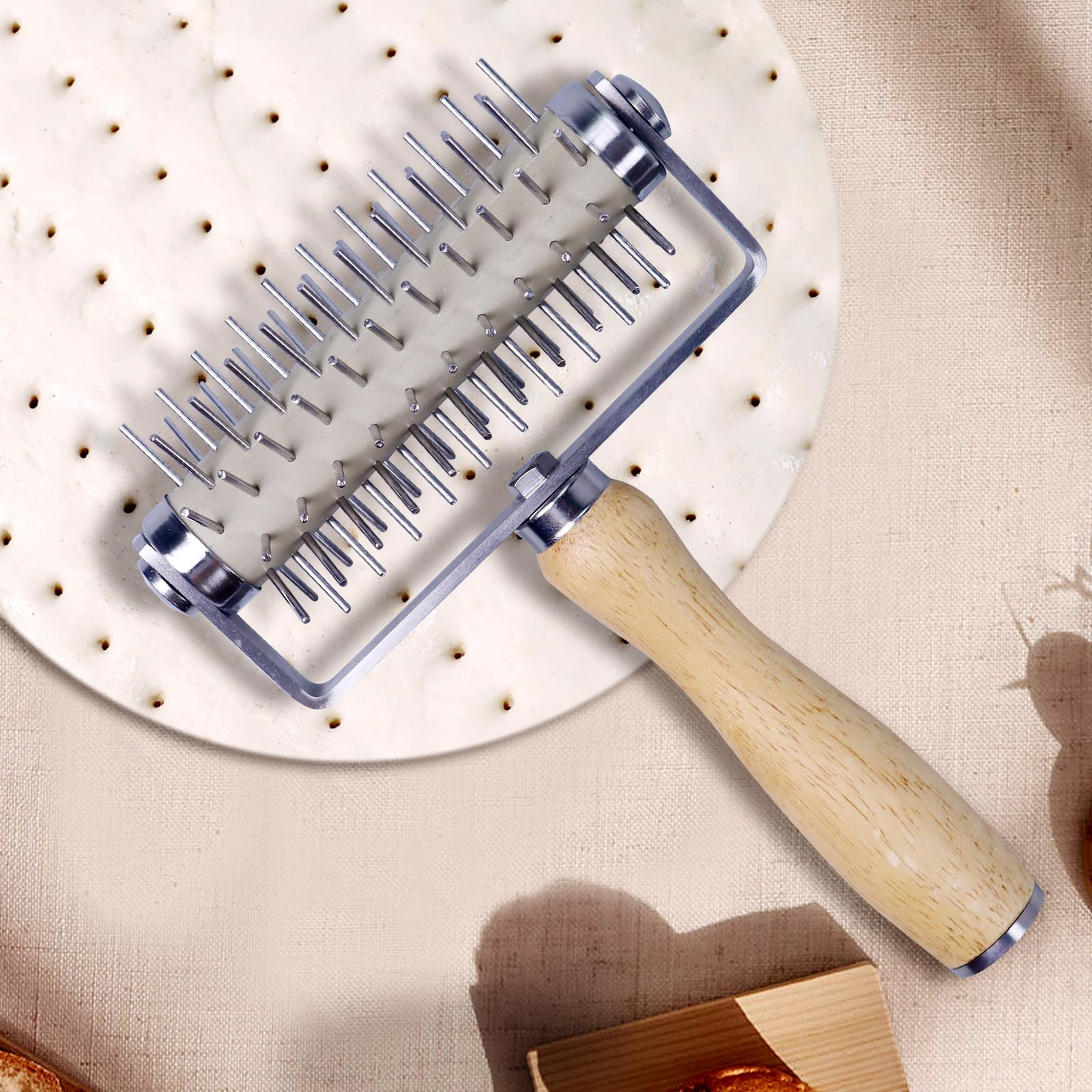 Pizza Docker durable spikes and wood handle for long lasting performance