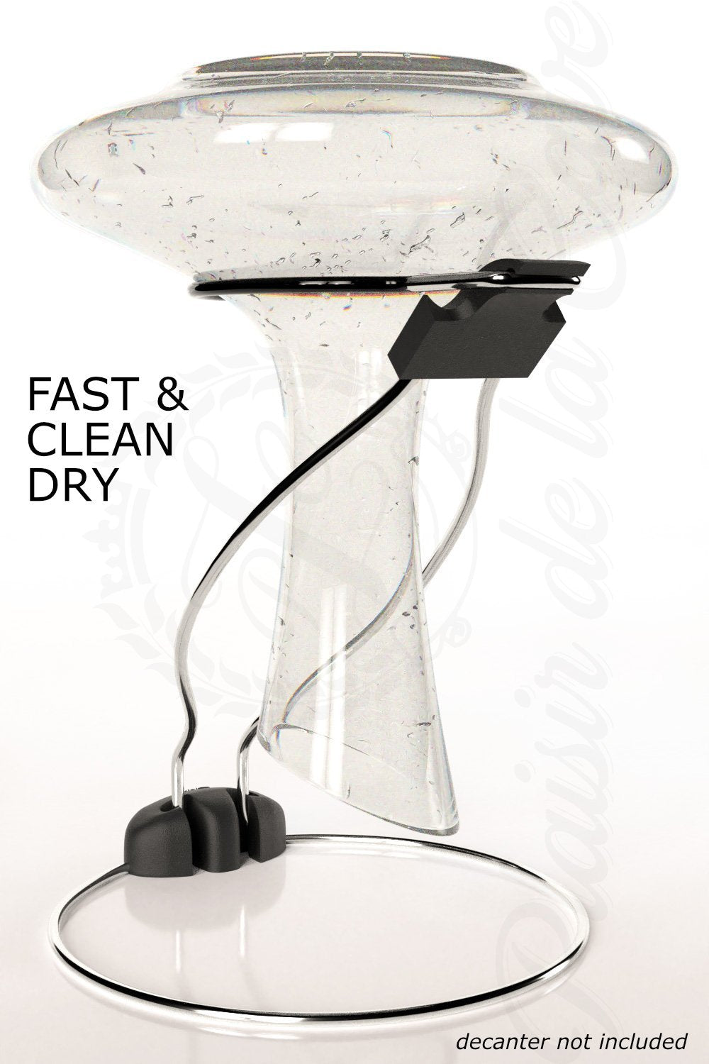 Plaisir de la Cave anti-slip black top protects decanter rims during drying.