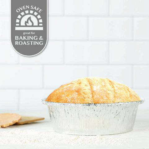 PLASTICPRO flat-bottom pans ensure even baking and simple reheating.