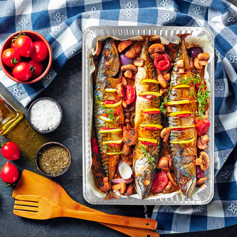 PLASTICPRO foil pans 13x17 enable simple meal prep and minimal cleanup.