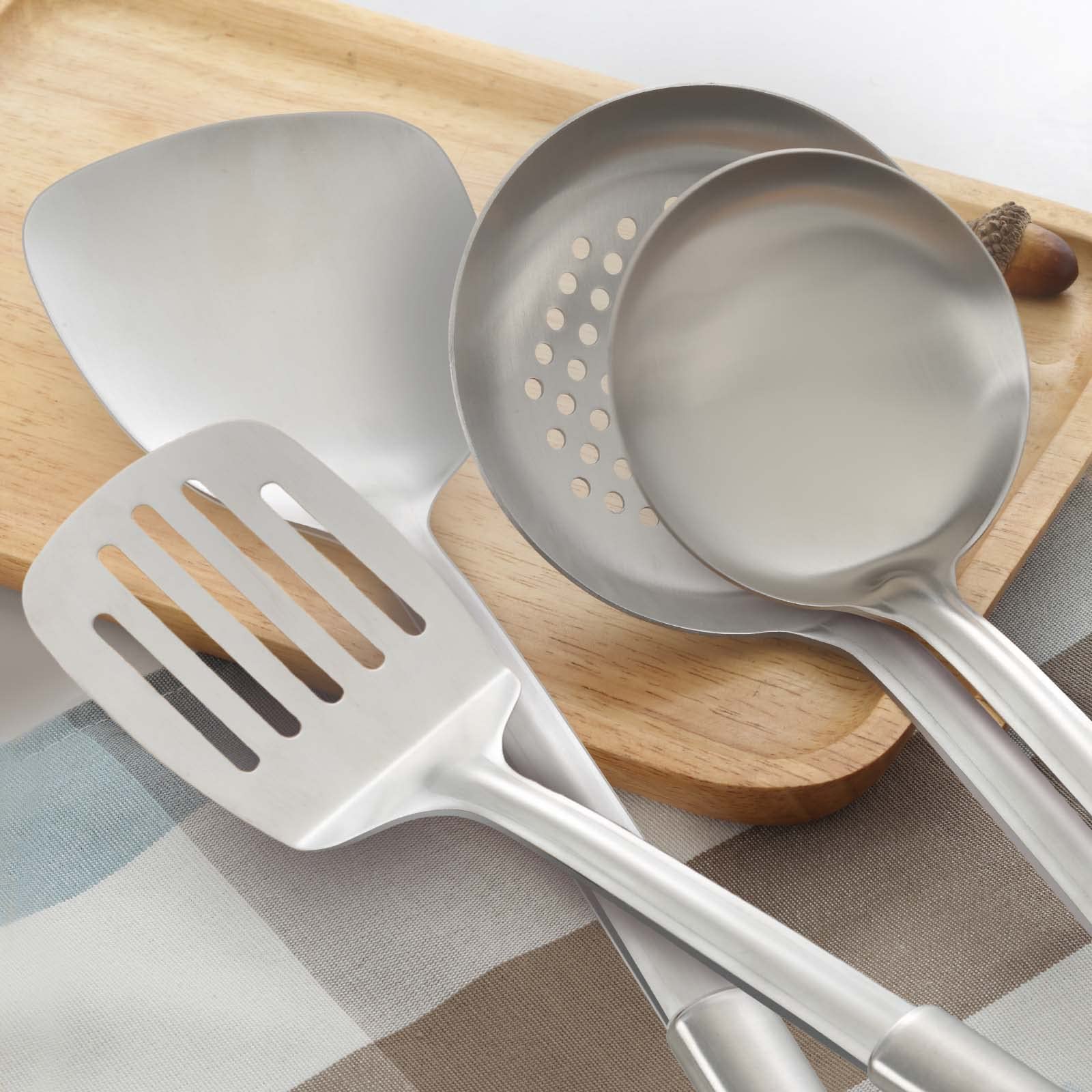 Pleafind slotted spoon for draining fries and vegetables