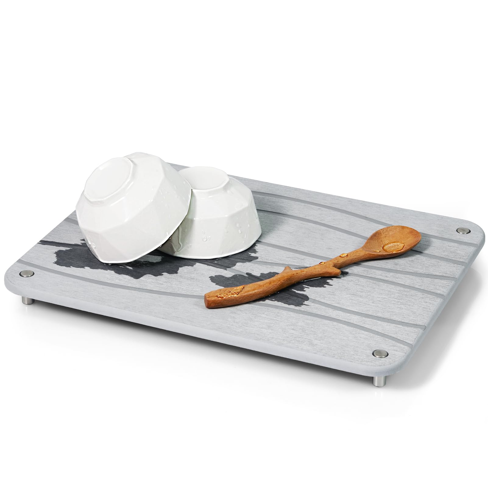 Multi-use Plentio mat supports plants, pet bowls, and fruit.