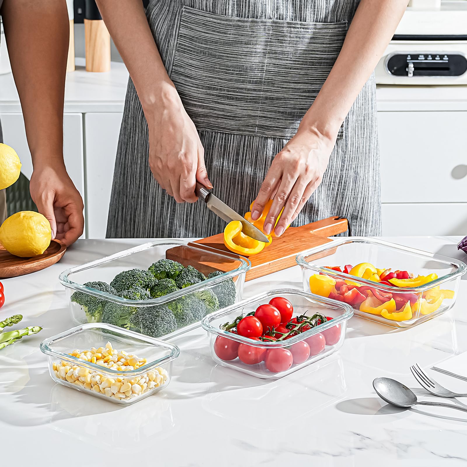 Pmssypl four sizes fit snacks to family meals.