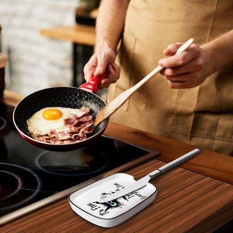 PNTKION dishwasher-safe spoon rest for easy post-cooking cleanup.