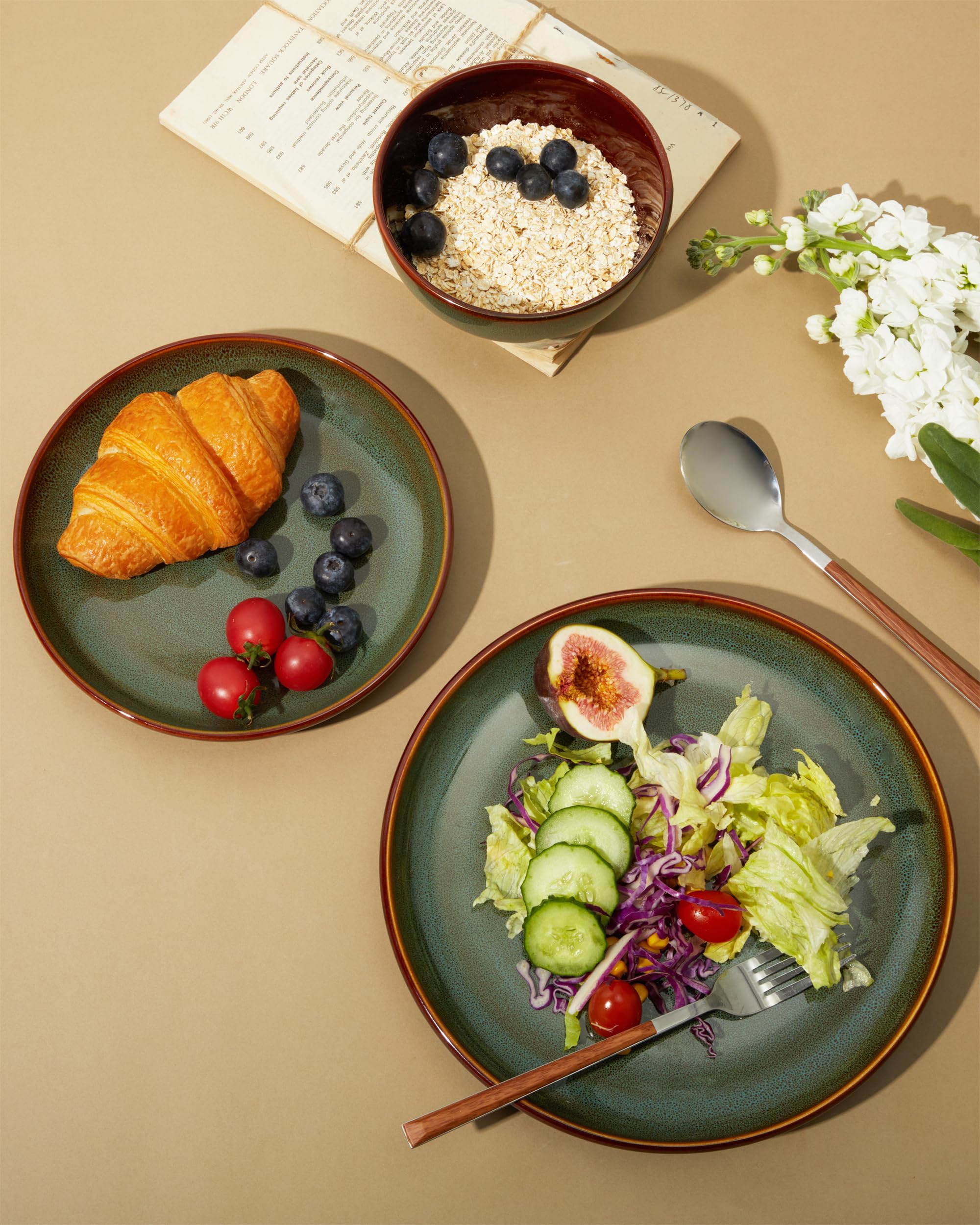 Pokini gift-ready sage green dinnerware set for entertaining