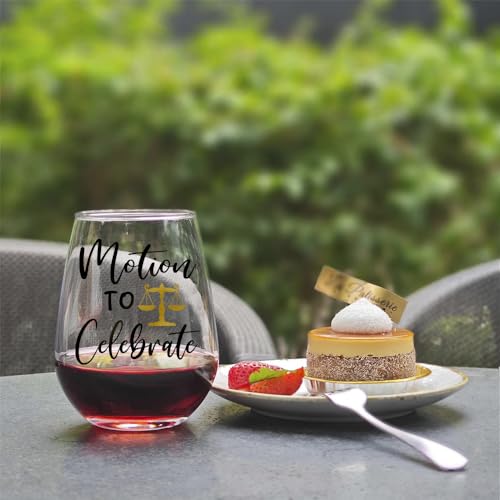 Pokolllee congratulatory gift box ensures pristine presentation for gifting.