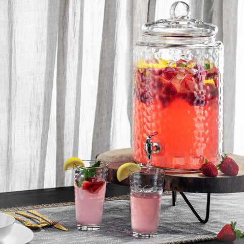 POPLASS Biscayne elegant table setting complements modern decor.