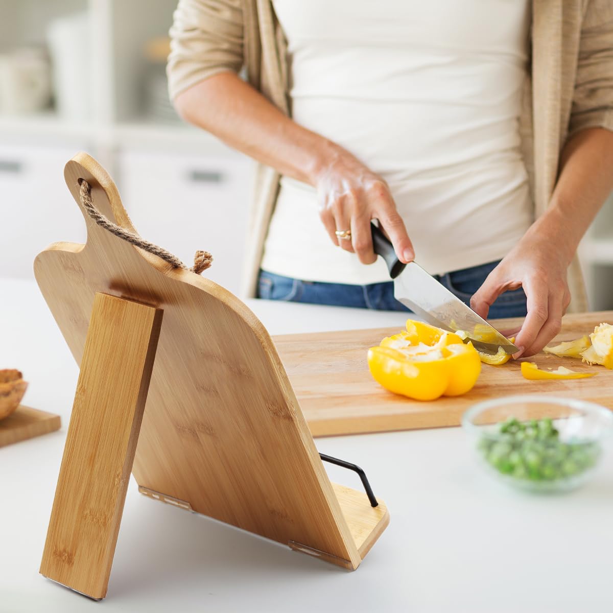 PopularLdo gift-ready cookbook stand ideal for cooking enthusiasts
