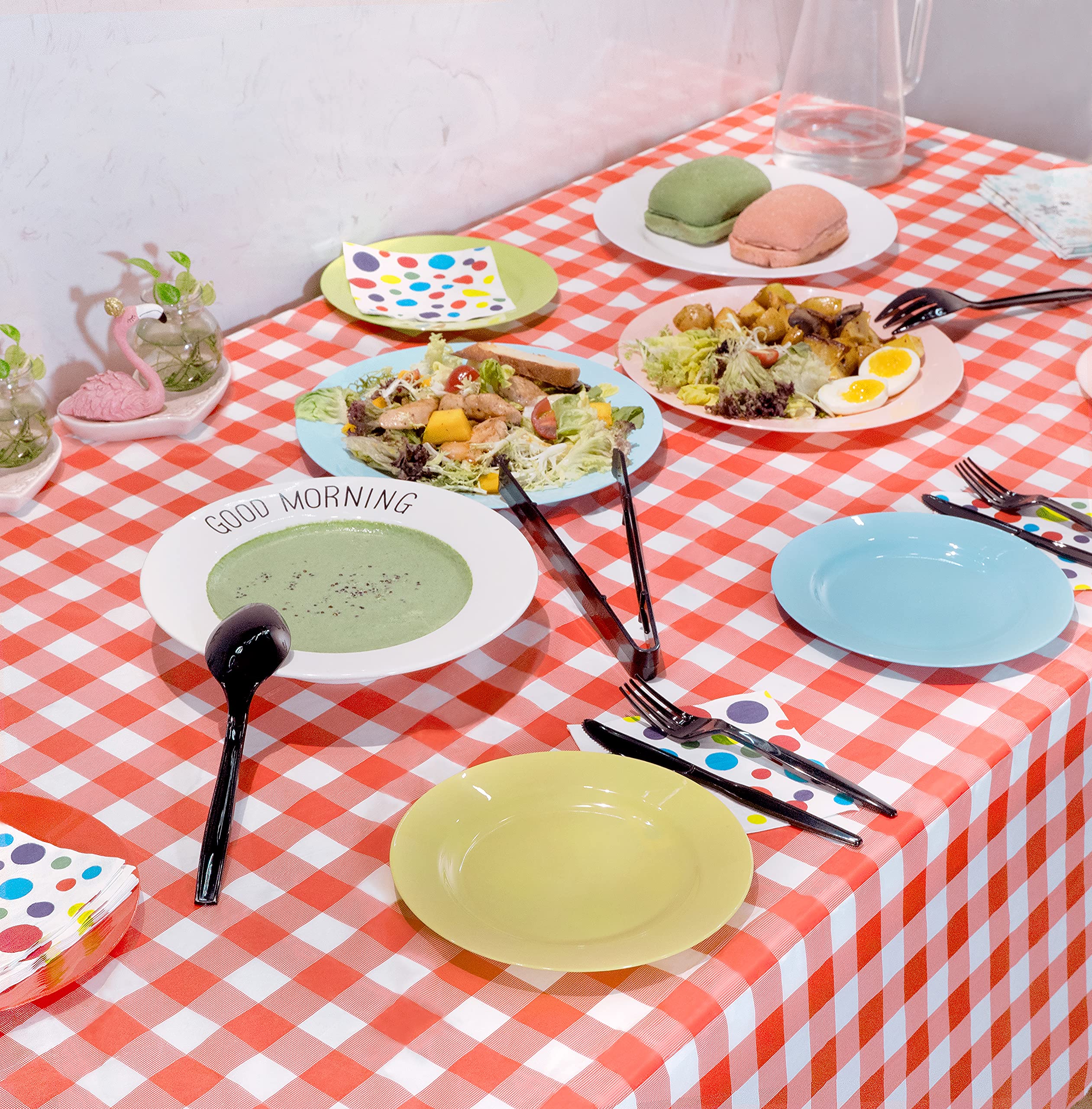 POSATE 18-piece set, smooth-handle design, delivering comfortable grip during service.