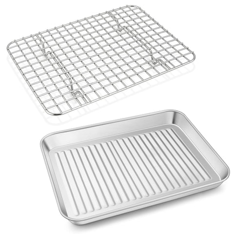 P&P CHEF baking pan with wire rack—top view highlighting even heating