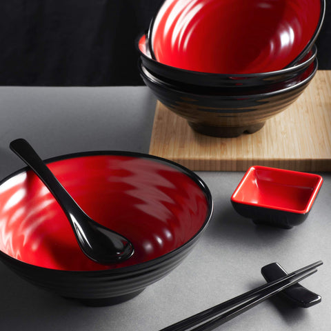 Practimondo 32oz ramen bowls capture generous portions for hearty meals