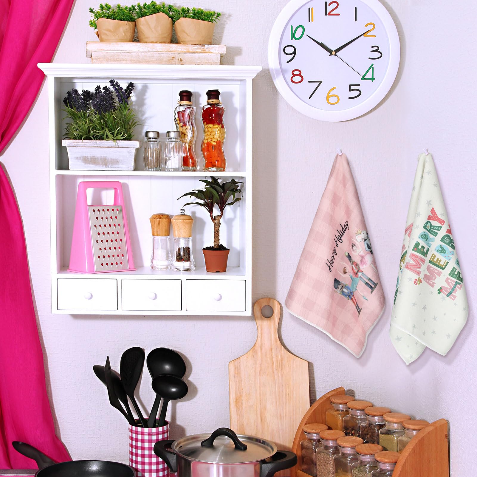 Preboun Festive-pattern kitchen towel pairs style with practical cleanup.
