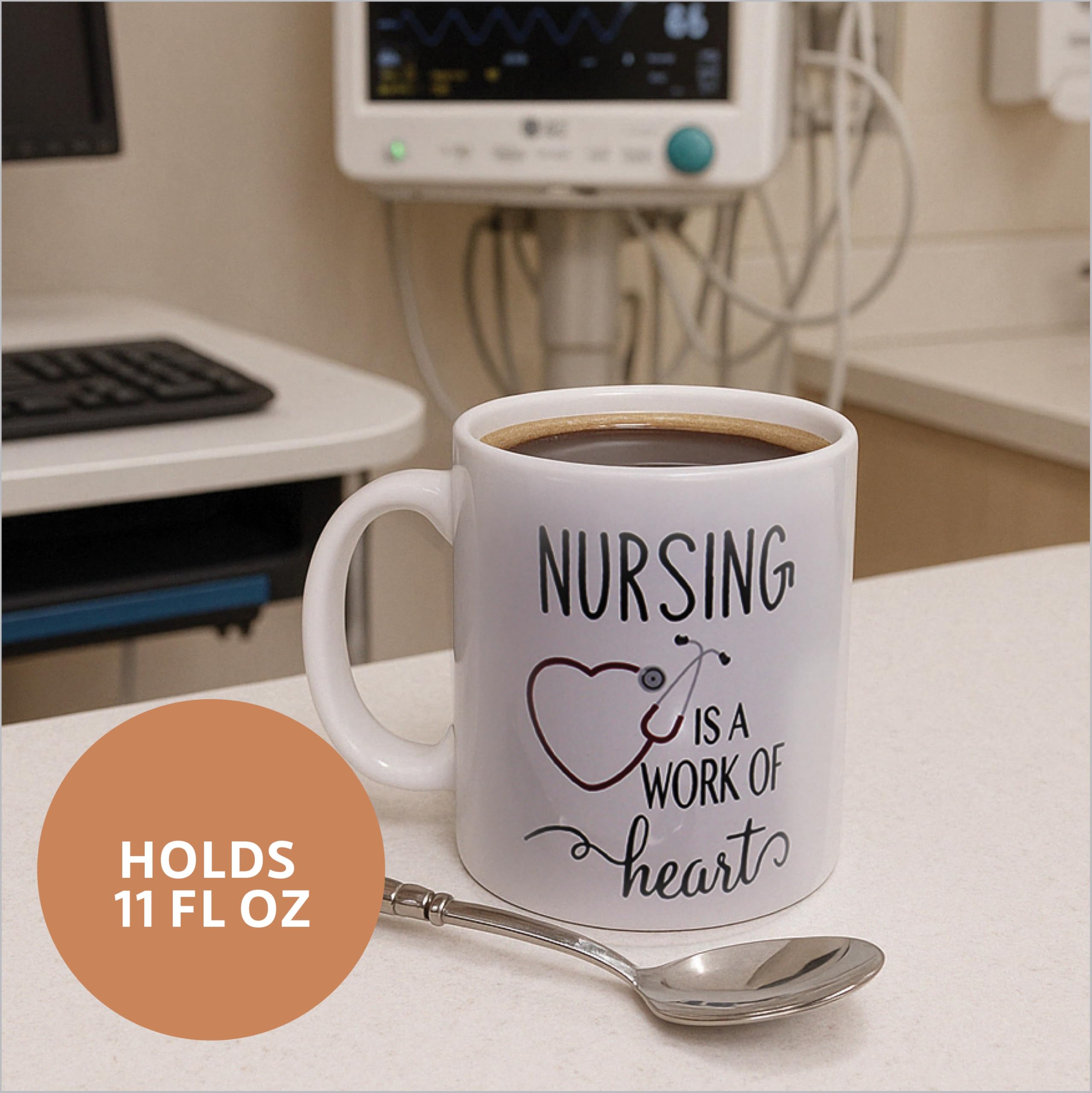 Premium Innovations nursing gift set in attractive packaging, ideal for celebrations.