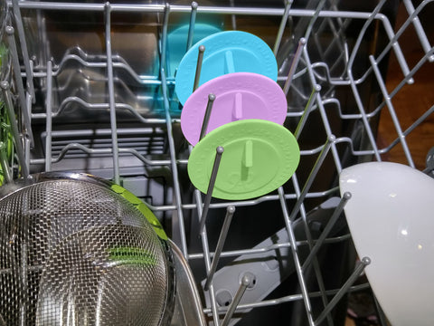 PremiumPresents BPA-free, dishwasher-safe lid for easy cleaning