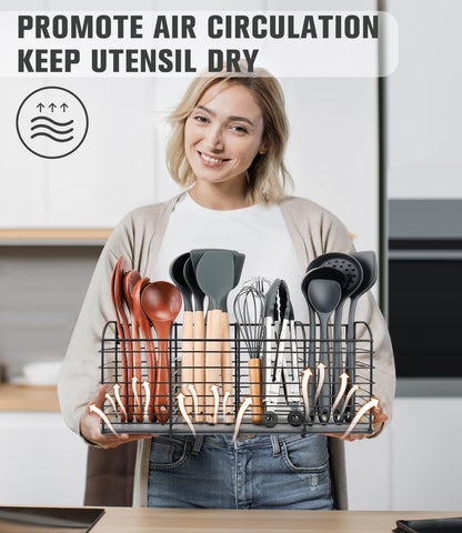 PrimZooty spacious caddy organizes large spatulas and ladles with ease.