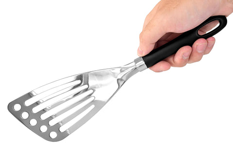 Seki Japan spatula slotted head drains excess liquid while flipping.