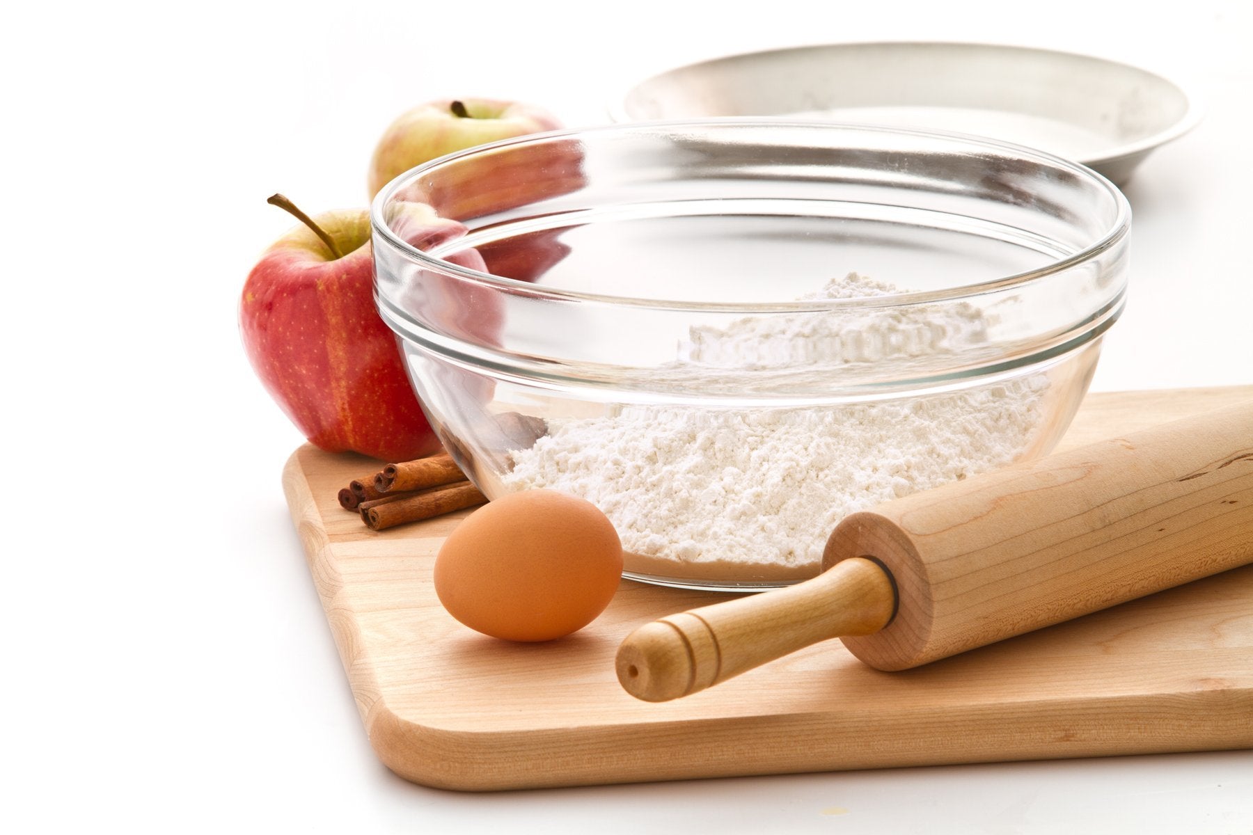 Progressive PrepSolutions Flour Keeper airtight seal keeps dry ingredients fresh.