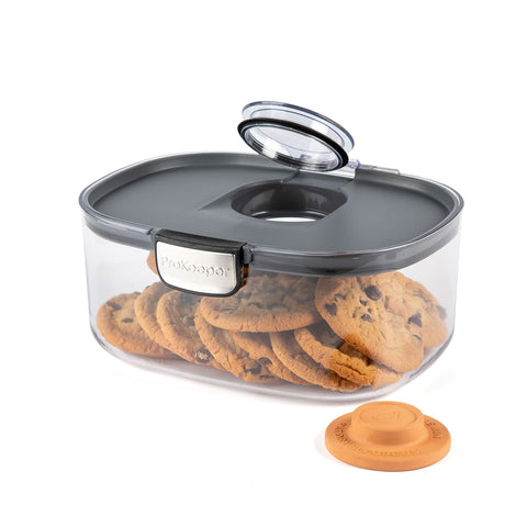 Progressive ProKeeper dishwasher-safe for quick cleanup after baking.