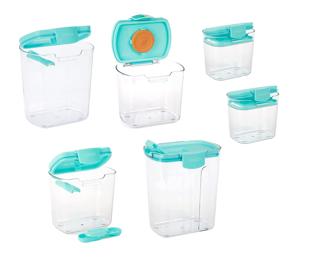 Progressive ProKeeper flour keeper with leveling bar for precise baking measurements