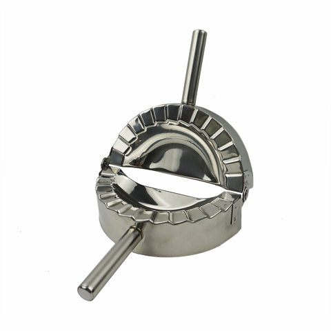 Proshopping XL dumpling maker closed dumplings show secure pockets.