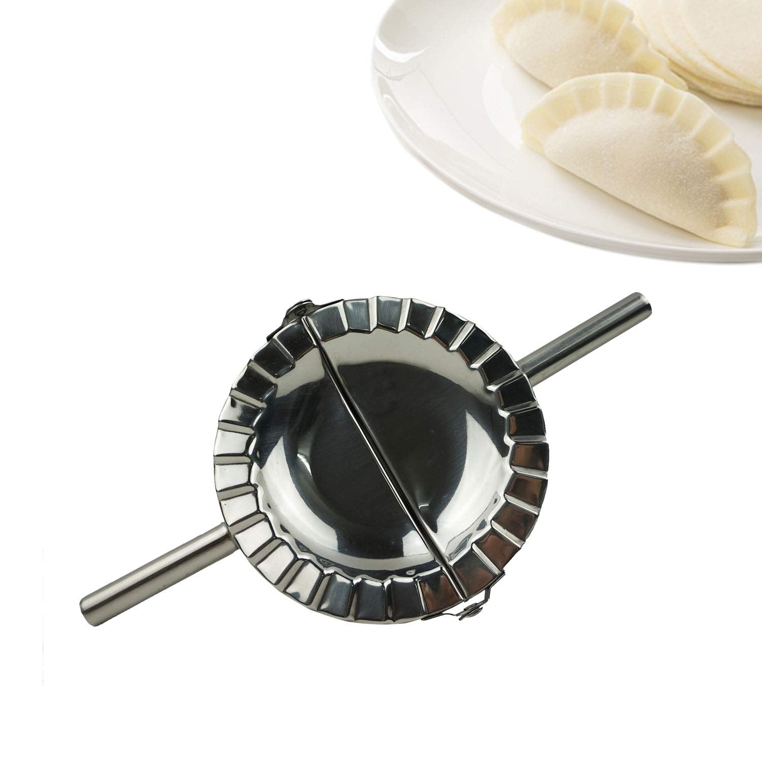 Proshopping XL dumpling maker open press enables quick fill-and-seal action.