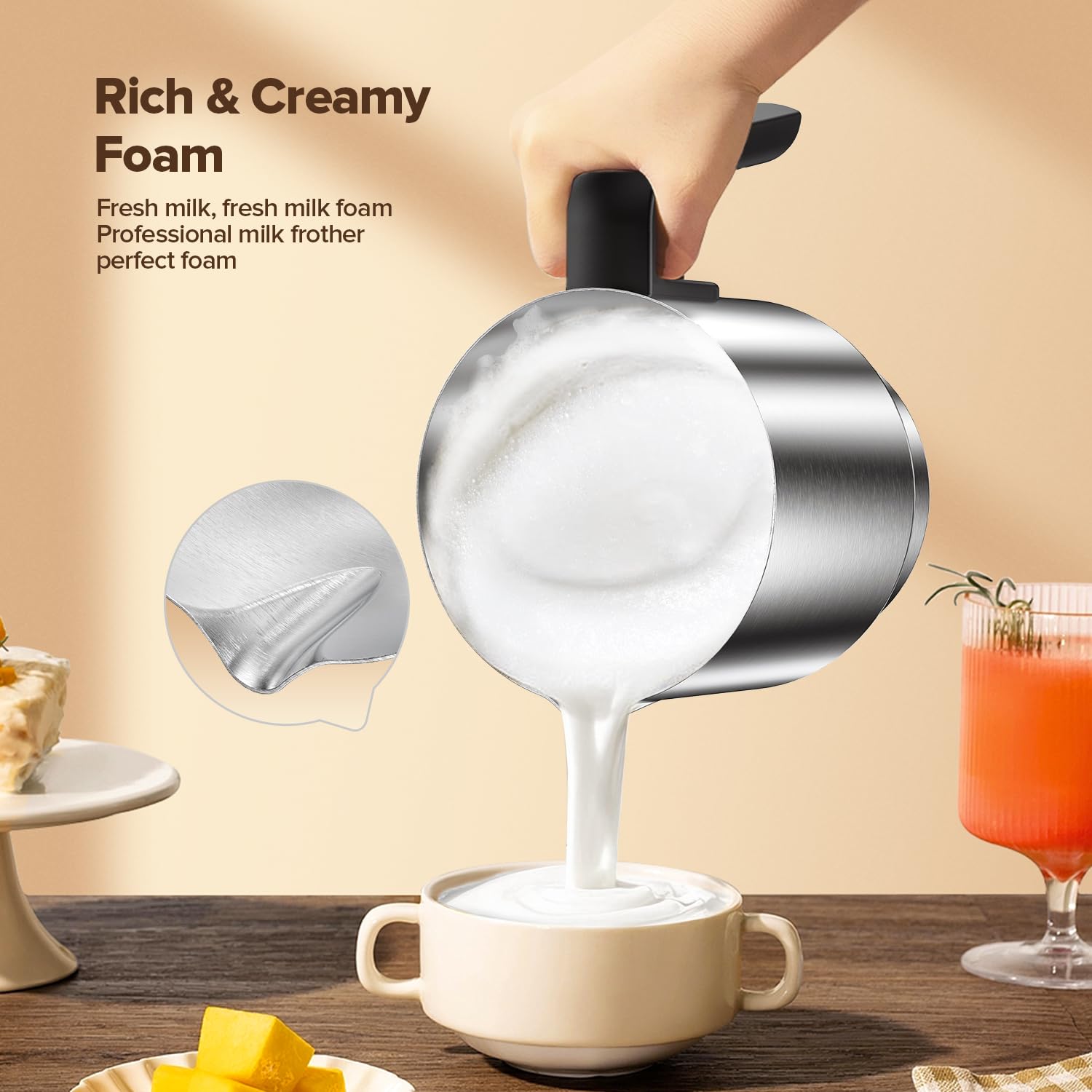 PSIIDAN Milk Frother one-button operation for easy frothing.