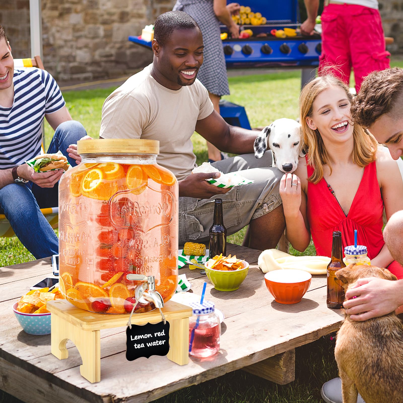 PSUTBPAT blackboard labels help differentiate drinks at a glance