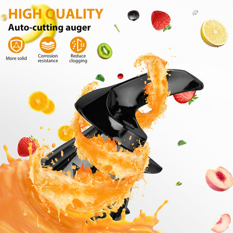 Pukomc juicer closed-lid operation shows simple start and safety.
