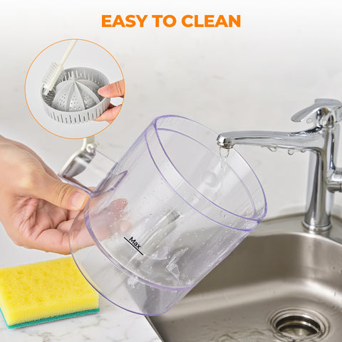 Pukomc portable citrus juicer fits in bags for travel mornings.