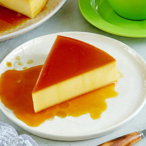 Puluru flan mold has a polished surface for easy cleaning.