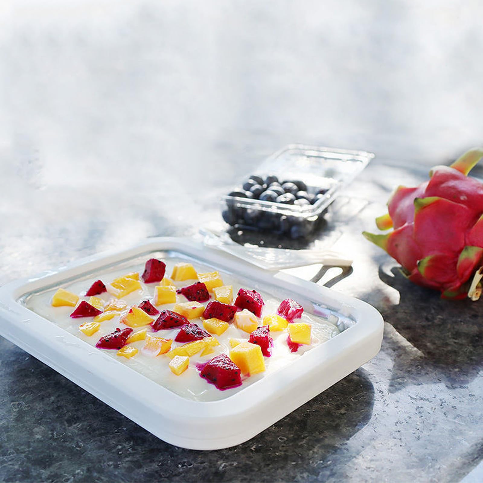 Pureadee instant-freeze-plate-closeup shows durable plate and quick chilling capability.