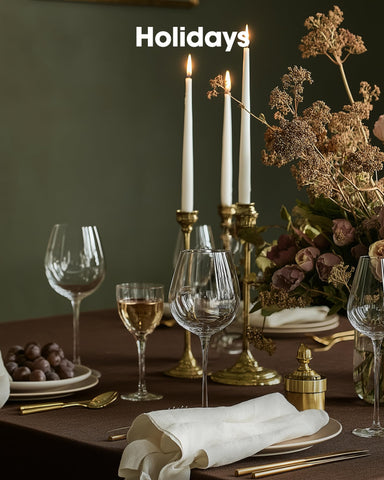Disposable Pureegg tablecloth ready for quick cleanup after meals