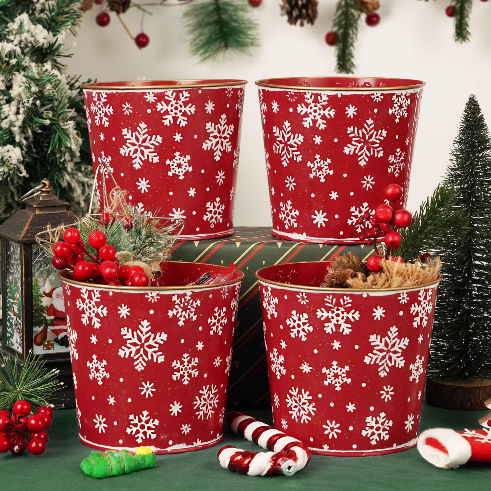 Putuo Decor embossed texture with red accents for a snowy-night look.