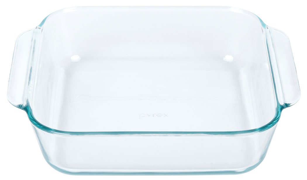 Pyrex Basics 8-square with red cover, microwave-friendly for quick reheats and snacks.