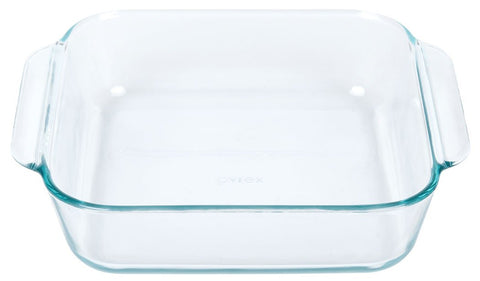 Pyrex Basics 8-square with red cover, microwave-friendly for quick reheats and snacks.