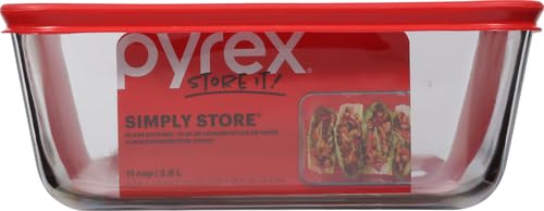 Pyrex Simply Store 11-Cup dish with secure lid promotes mess-free transport.