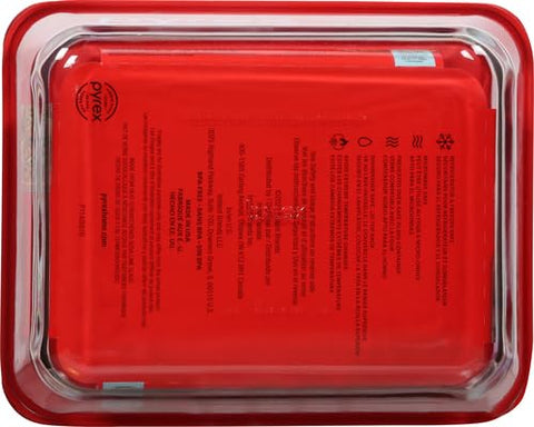 Pyrex Simply Store 11-Cup dish stacked neatly to save cabinet space.