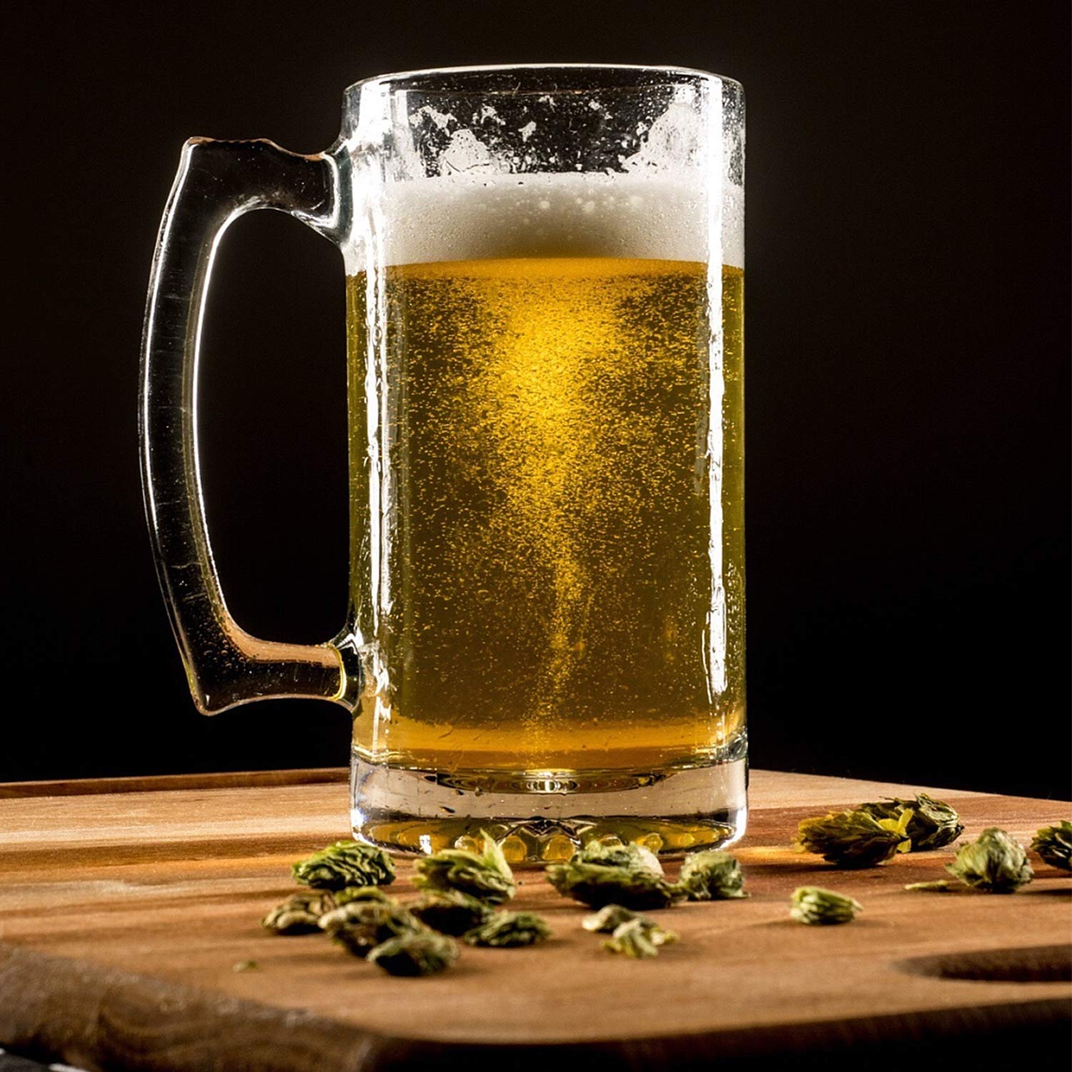 QAPPDA modern cylindrical beer glasses add an elegant touch