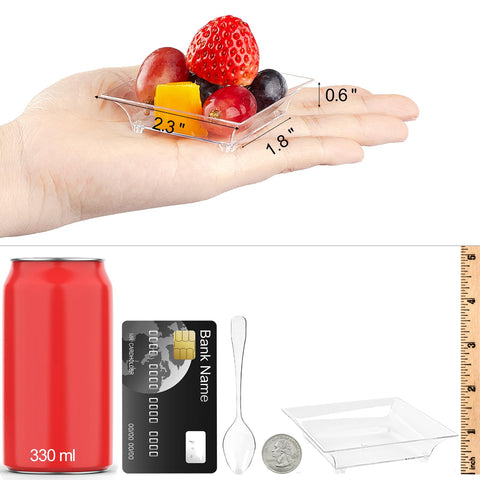 Qeirudu mini plates with spoons offer tidy single servings for events.