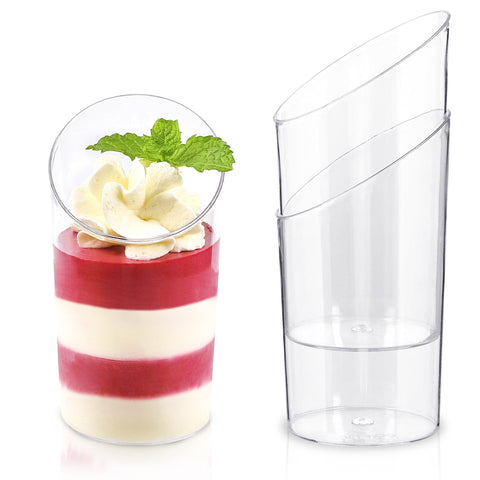 Stackable Qeirudu dessert cups in clear PS material ready for storage