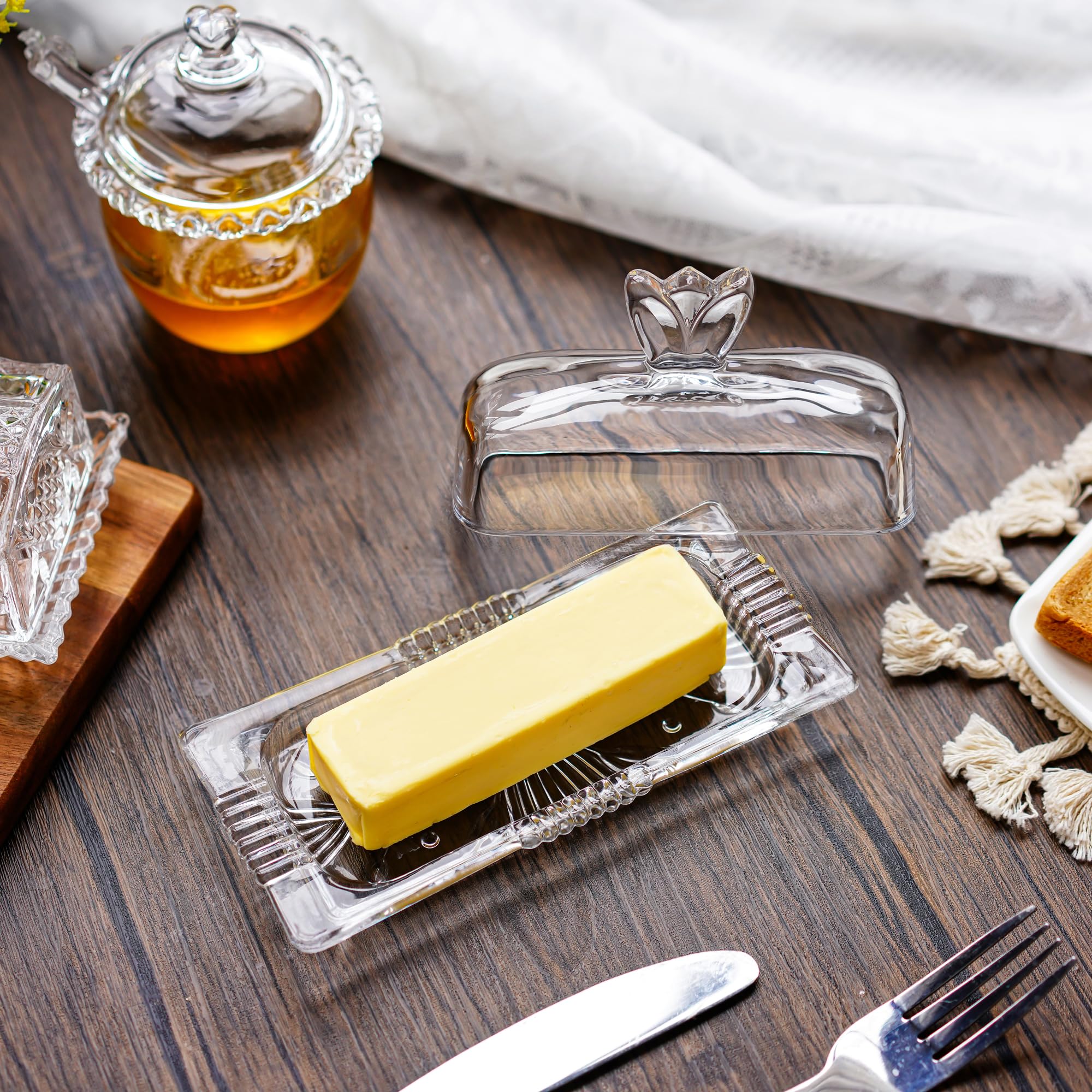 QFkris glass butter dish is dishwasher safe for easy cleanup.