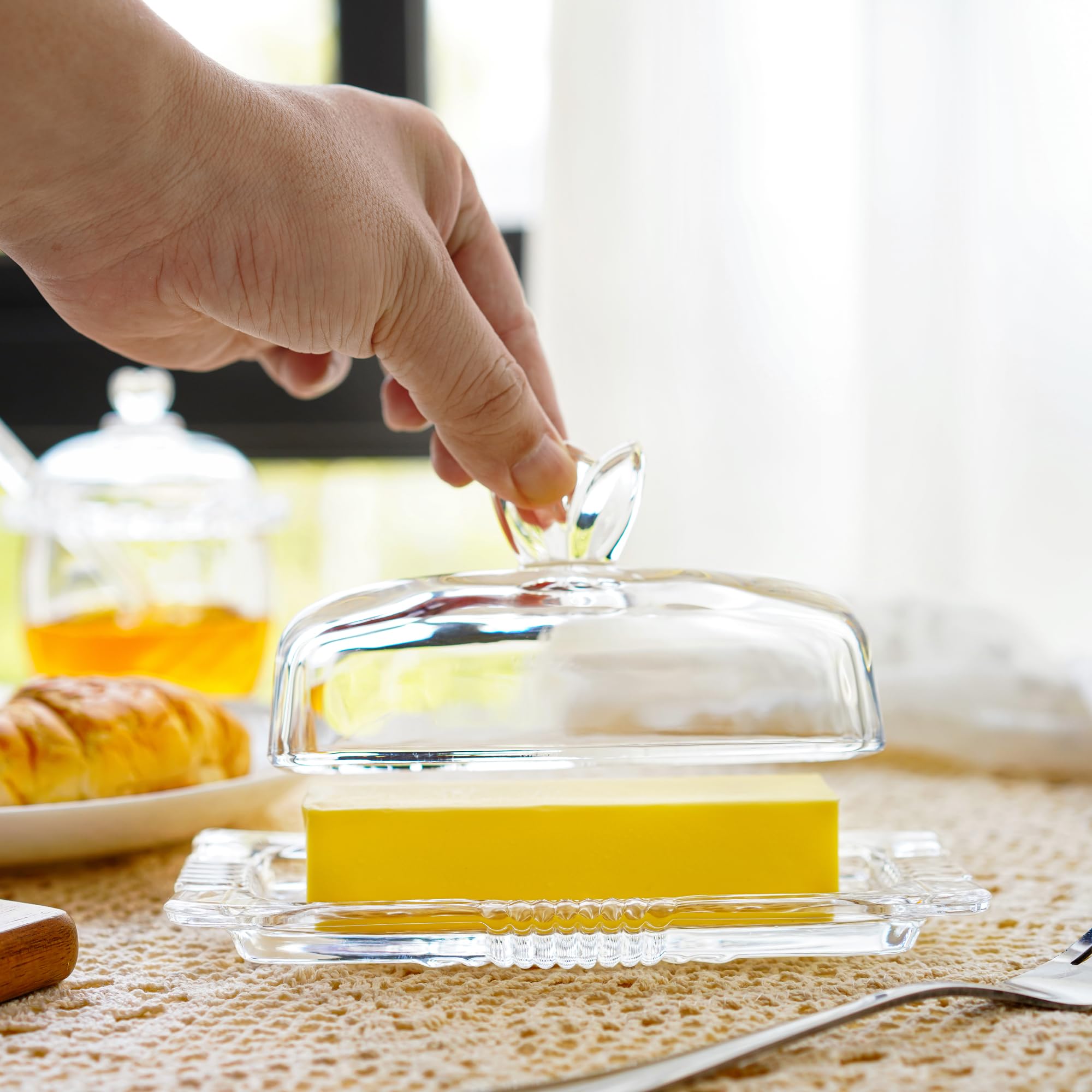 QFkris butter dish stored in fridge keeps butter organized.