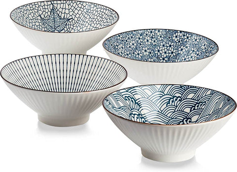QINLANG 38 oz ramen bowl with blue-white pattern, perfect for ramen and soup portions.