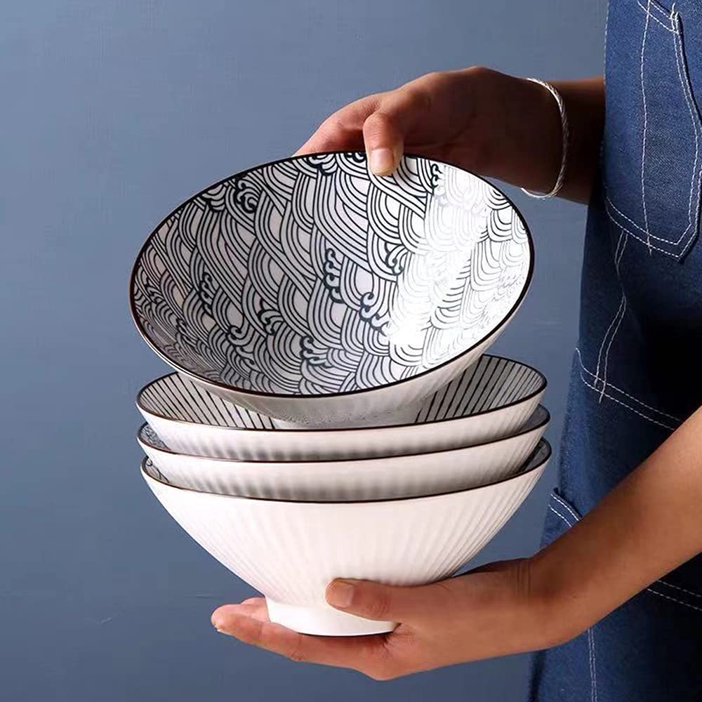 QINLANG blue-white porcelain ramen bowl, oven-safe up to 350F for reheating.